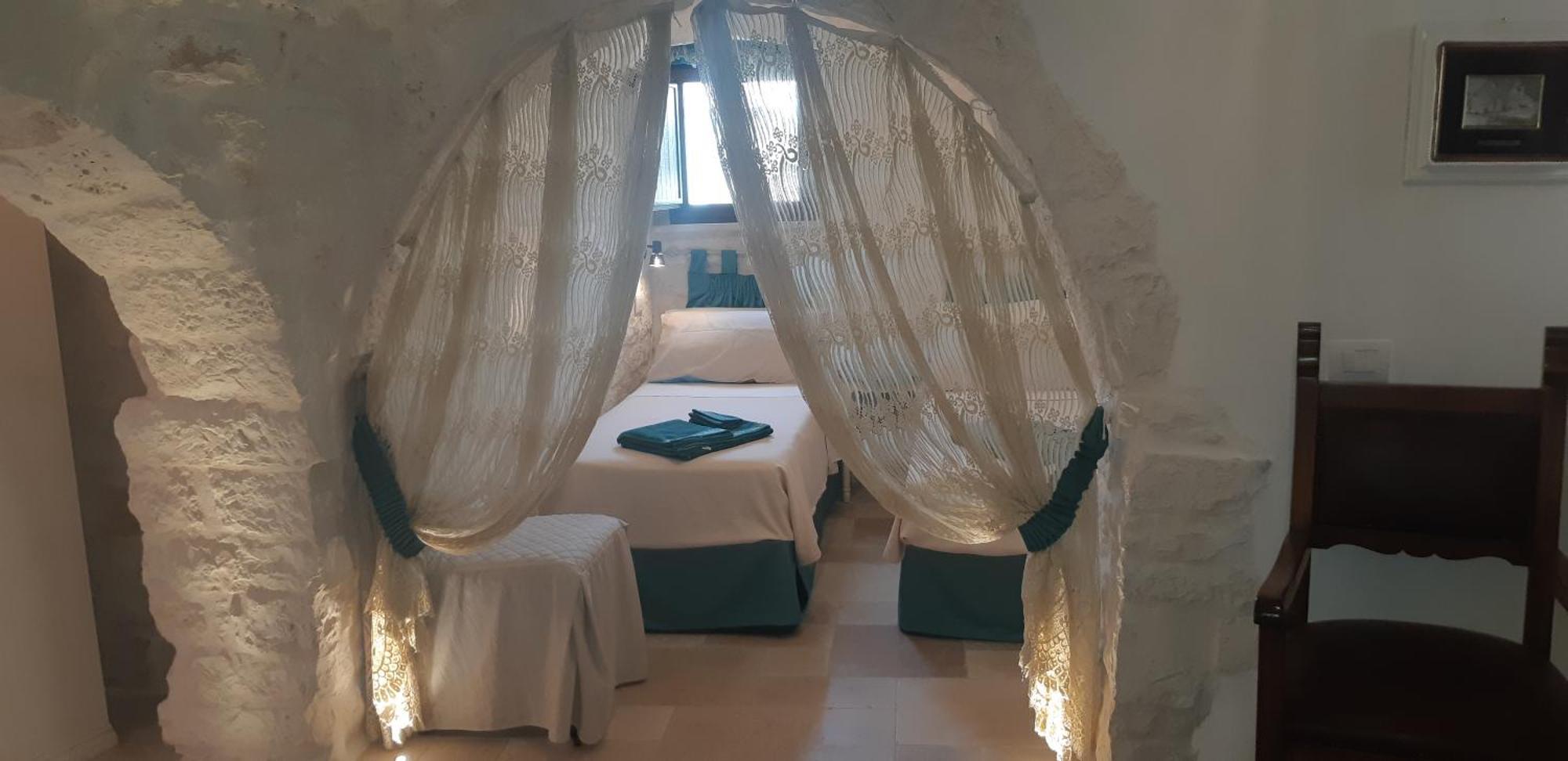 Valle D'Itria Trulli E Alcova Mikael Чистернино Экстерьер фото
